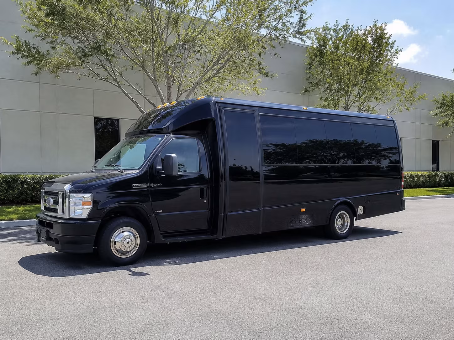 book a bus for your next concert or music festival 3