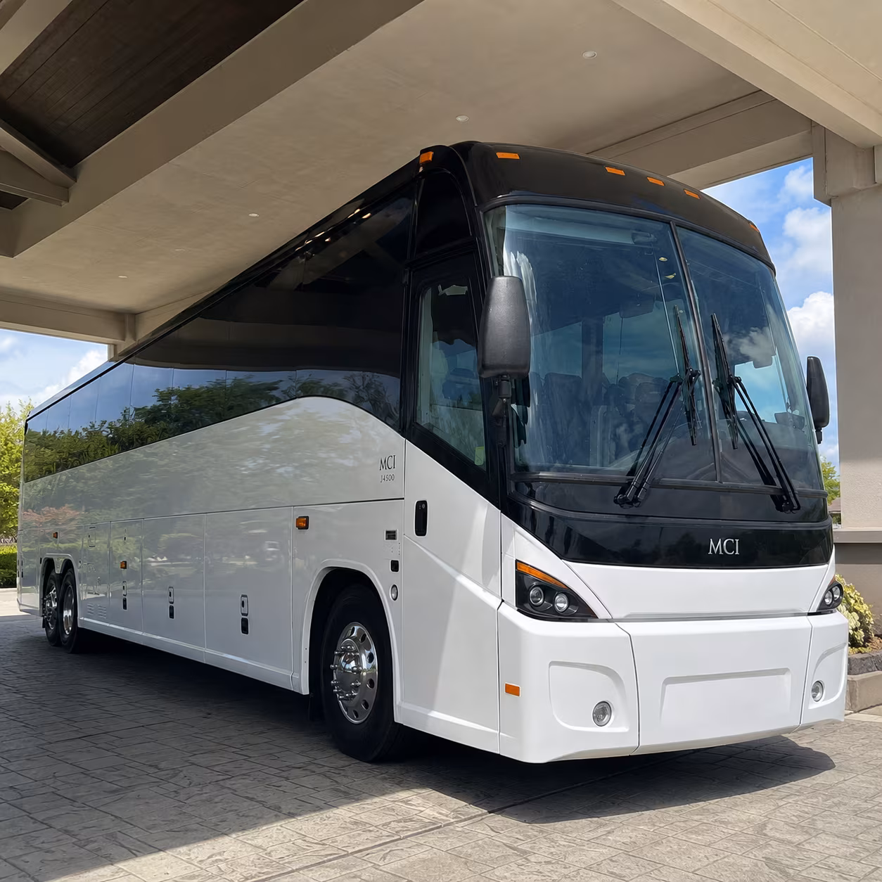 charter buses for wilmington bachelor groups heading to wrightsville beach