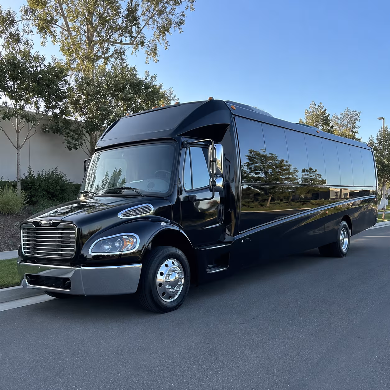 minibus rentals for wilmington bridal party transportation