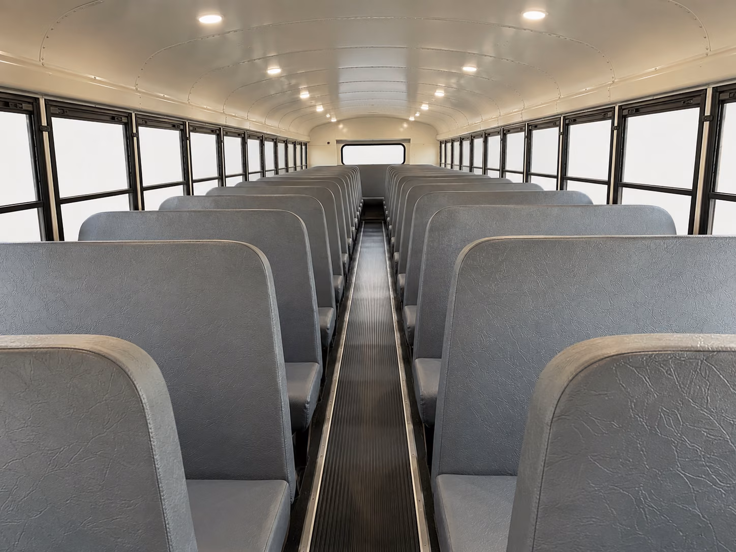 school bus rentals for battleship and historic wilmington field trips