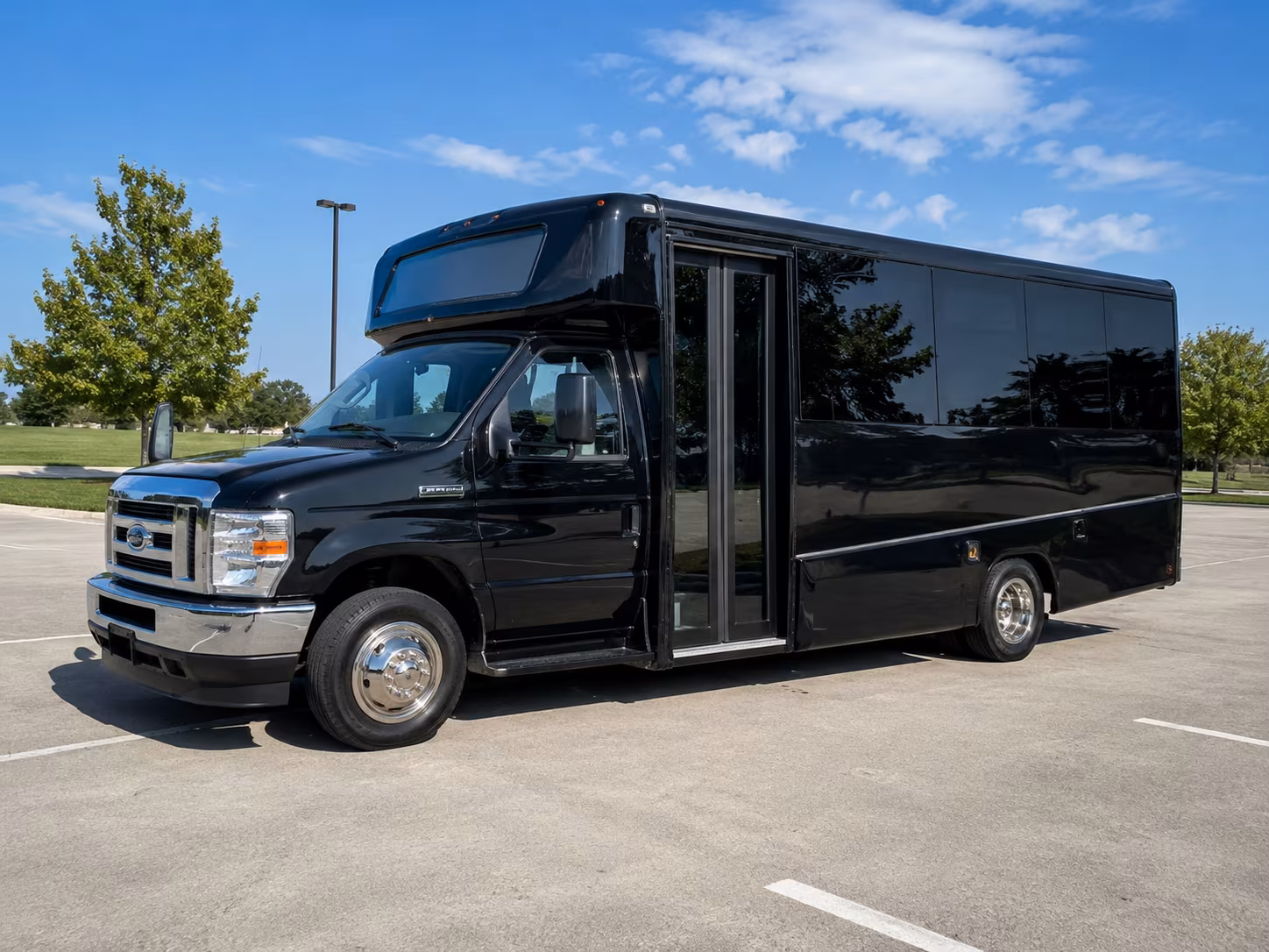 wedding guest shuttle buses between wilmington hotels and venues
