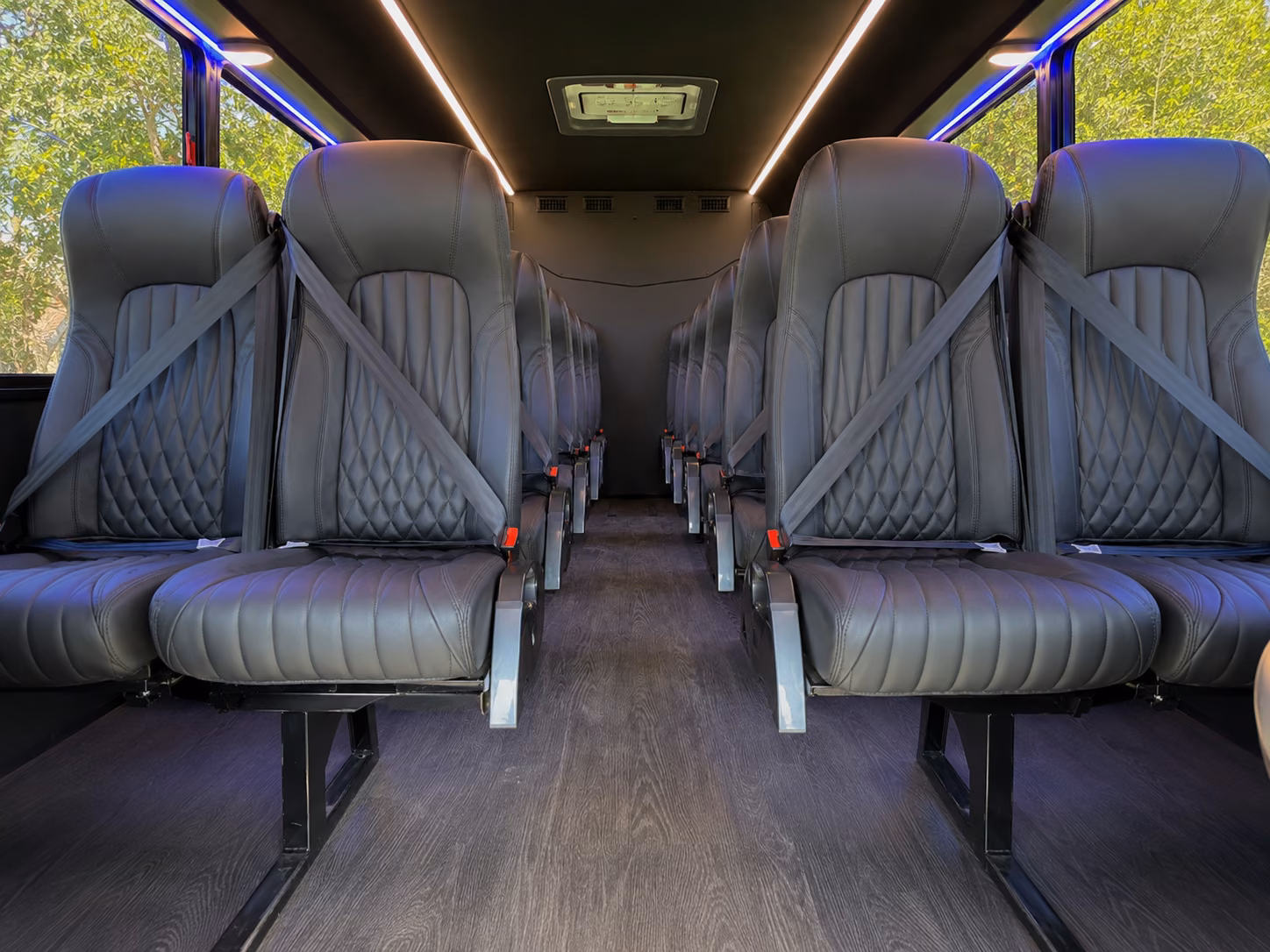 wilmington 20 passenger minibus interior